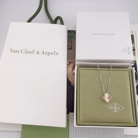 Van Cleef & Arpels white gold and rose gold diamond four-leaf clover necklace-3833